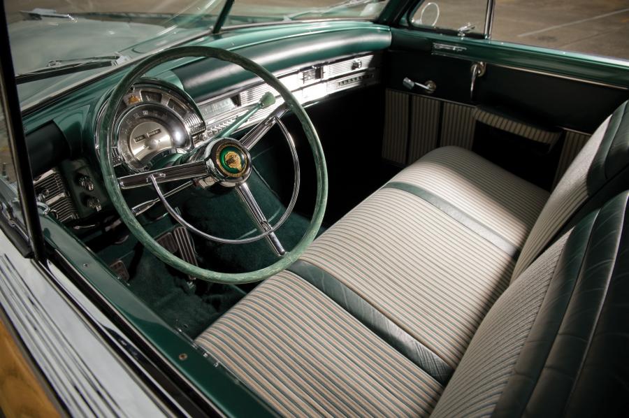  Chrysler Town & Country Newport Coupe 1950 года  (фото 11 из 46)